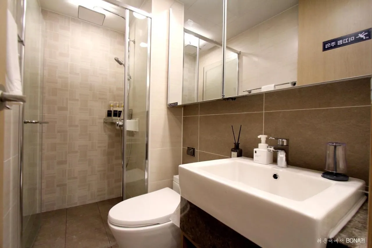 Haeundae Bona Travel Apartment Busan